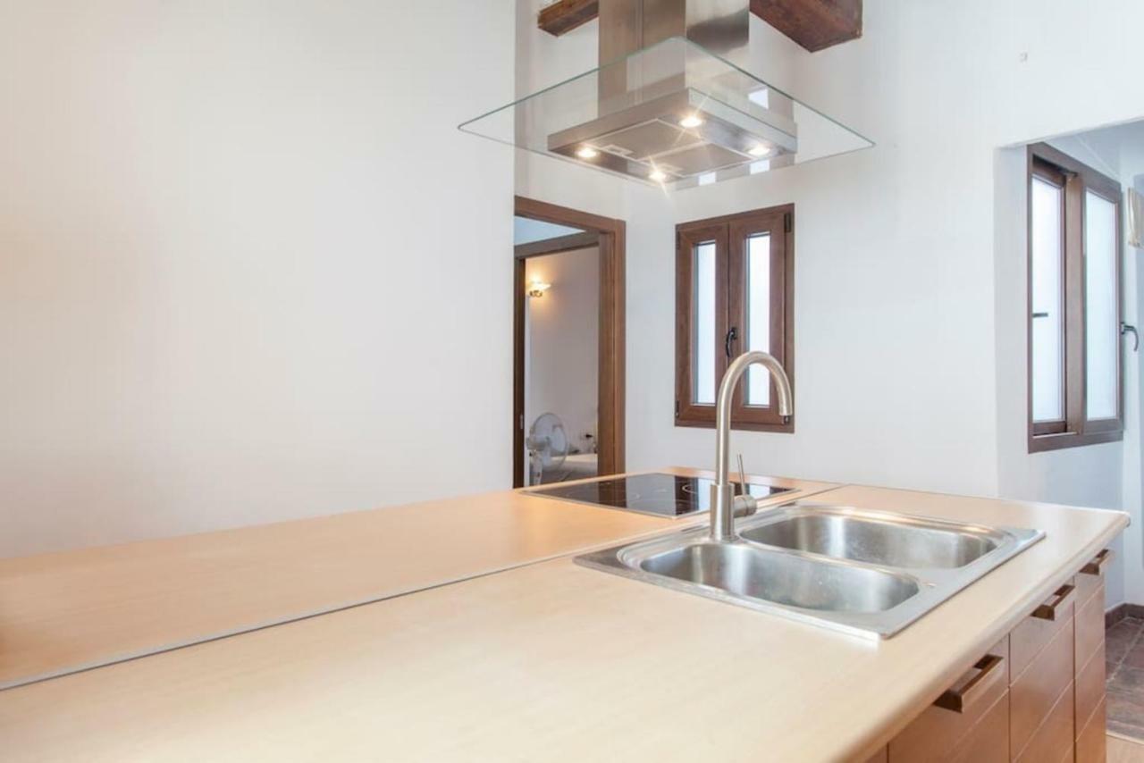Luminous Attic Down Town Apartment Valencia Exterior photo